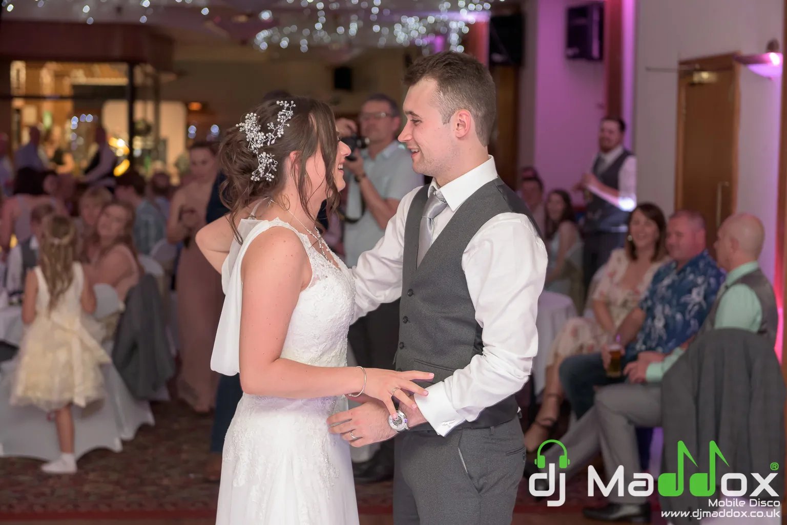 Mr & Mrs Reid Wedding DJ @ Brewery fields